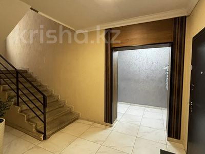 3-бөлмелі пәтер · 104 м² · 8/9 қабат, Байтурсынова 70/1, бағасы: 42.5 млн ₸ в Кокшетау
