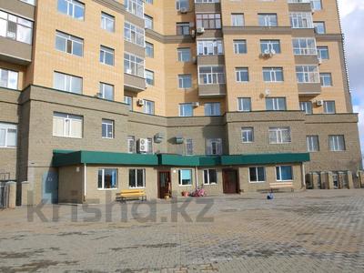 2-бөлмелі пәтер, 95 м², 10/12 қабат, мкр 5, А.Молдагуловой 3, бағасы: 29 млн 〒 в Актобе, мкр 5