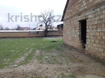 Продажа домов и дачи в Туркестанской обл.: Отдельный дом · 3 комнаты · 60 м² · 9 сот., Жетіқоңыр б/н — Исламкулова мектебінің қасында Омарова-Жетіқоңыр за 10 млн 〒 Отдельный дом · 3 комнаты · 60 м² · 9 сот., Жетіқоңыр б/н — Исламкулова мектебінің қасында Омарова-Жетіқоңыр за 10 млн 〒 в Шубарсу