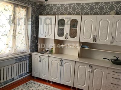 Отдельный дом · 4 комнаты · 70 м² · 8 сот., М. Ауезов 8/2 — Мектеп садик орналасқан жақын жерде за 9 млн ₸ в Бадаме