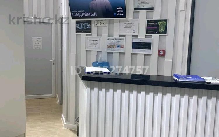 Медорталықтар мен дәріханалар · 100 м², бағасы: 1.8 млн ₸ в Астане, Есильский р-н — фото 2