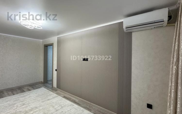 2-комнатная квартира · 44 м² · 5/5 этаж, М-Жусупа 79 — За магазином Достык за 250 000 ₸ в Экибастузе — фото 2