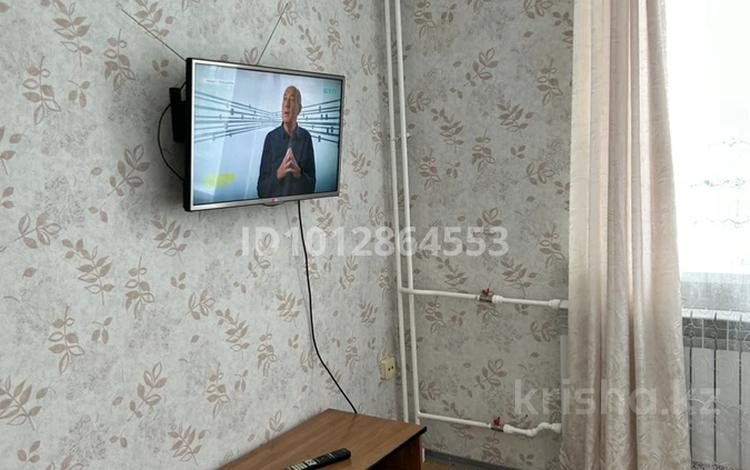 1-бөлмелі пәтер · 30 м² · 2/5 қабат, 10мкр 10, бағасы: 120 000 ₸ в Аксае — фото 2