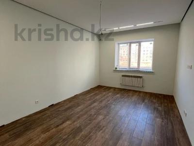 4-комнатная квартира · 117 м² · 1/5 этаж, мкр. Алтын орда за 40 млн 〒 в Актобе