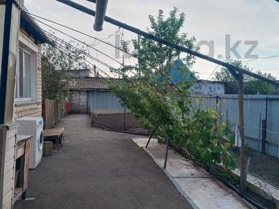 Часть дома · 3 комнаты · 65 м² · 7 сот., Жамбыла Жабаева за 15 млн ₸ в Петропавловске