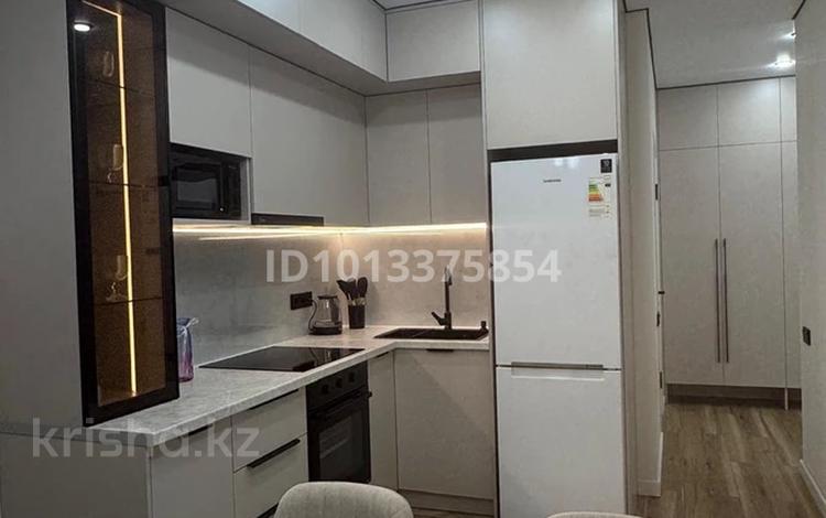 1-комнатная квартира · 40 м² · 9/9 этаж, мкр Шугыла, Алатау 2/25 к 13 — Проспект Алатау пересечение Толе би за 300 000 ₸ в Алматы, Наурызбайский р-н — фото 2