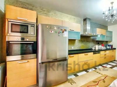 Аренда квартир в Актюбинской обл.: 4-комнатная квартира · 130 м² · 13/16 этаж, Абулхаир хана 44 В за 350 000 〒 4-комнатная квартира · 130 м² · 13/16 этаж, Абулхаир хана 44 В за 350 000 〒 в Актобе