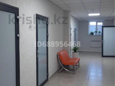 Еркін, кеңселер, дүкендер мен бутиктер, сұлулық салондары, монша, қонақ үй және демалыс орындары, фитнес және спорт, медорталықтар мен дәріханалар, білім орталықтары, ойын-сауық, конференц-залдар, кабинеттер және жұмыс орындары, студиялар · 18 м², бағасы: 108 000 〒 в Караганде, Казыбек би р-н