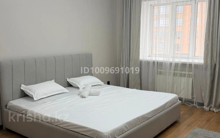 1-бөлмелі пәтер · 50 м² · 4/9 қабат, мкр. Алтын орда, Тауелсиздик 11 4, бағасы: 12 000 ₸ в Актобе — фото 2