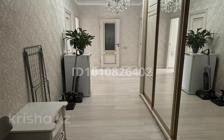 3-бөлмелі пәтер · 79 м² · 2/7 қабат, Бокенбай Батыра 155/3 — Юнис Сити, бағасы: 27.5 млн 〒 в Актобе — фото 2