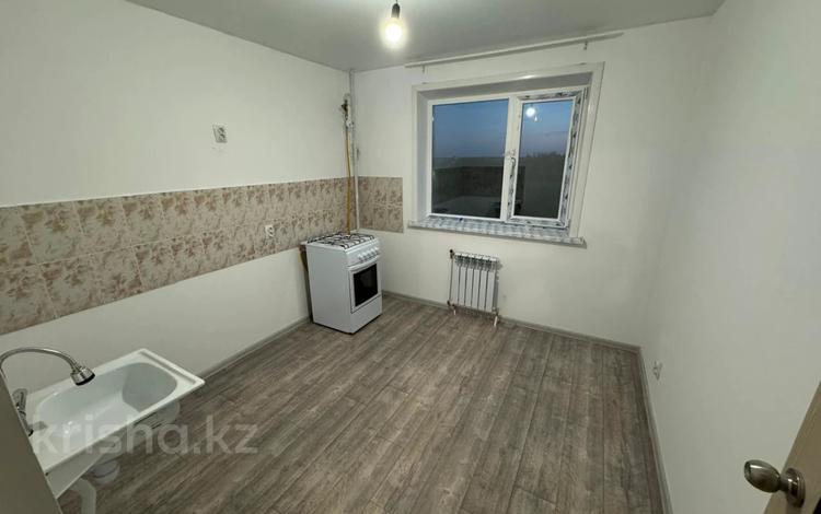 1-бөлмелі пәтер, 40 м², 6/9 қабат, микр Аэропорт 45/2, бағасы: 13.3 млн 〒 в Костанае — фото 2