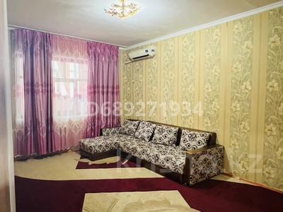 3-комнатная квартира, 60 м², 2/4 этаж помесячно, Кенесары 32 за 100 000 〒 в Туркестане