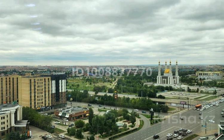 3-комнатная квартира · 130 м² · 16/25 этаж, мкр 11 — Абилкаир хана за 600 000 ₸ в Актобе — фото 2
