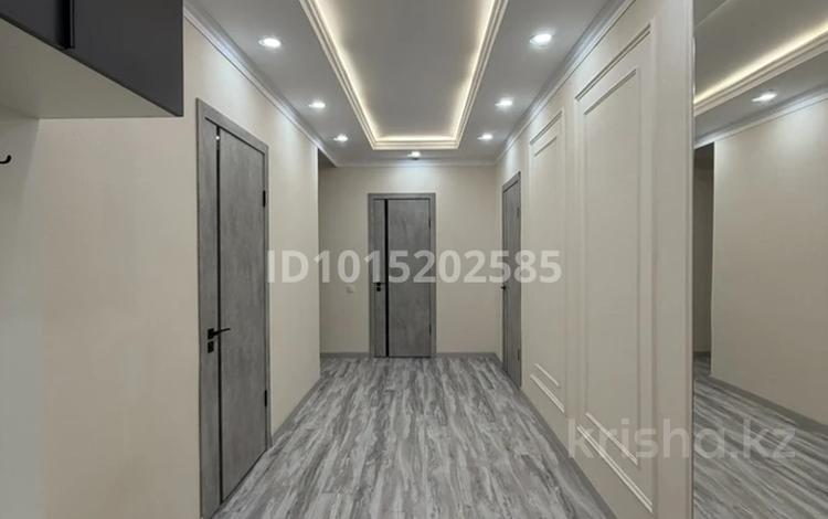 2-комнатная квартира · 66.8 м² · 6/6 этаж, 39-й мкр 3 за 180 000 ₸ в Актау — фото 2