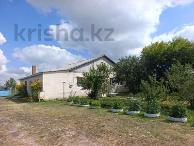 Жеке үй · 6 бөлме · 160 м² · 13 жүзд., Жакупова 13, бағасы: 20 млн ₸ в Жаксах