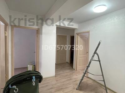 3-бөлмелі пәтер, 78 м², 2/5 қабат ай сайын, Алтын орда 6/27, бағасы: 210 000 〒 в Алматы, Наурызбайский р-н