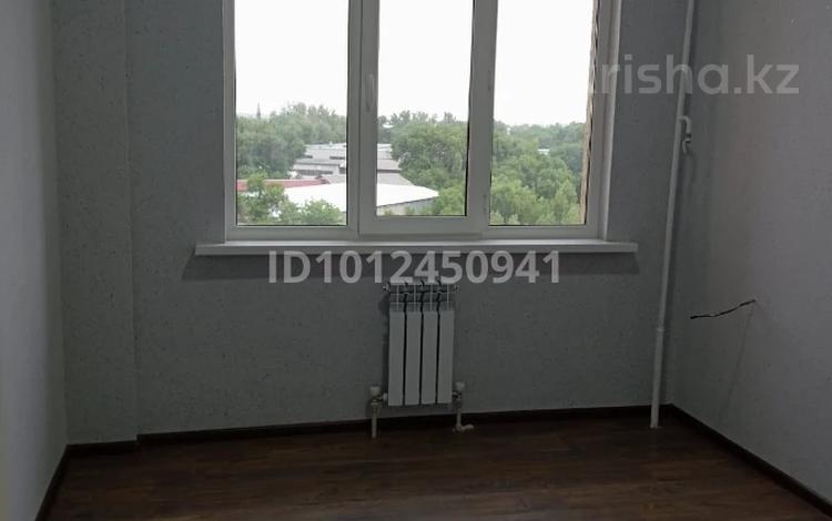1-бөлмелі пәтер · 38 м², мкр Айнабулак-2 32/2, бағасы: 26 млн ₸ в Алматы, Жетысуский р-н — фото 2