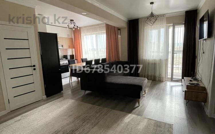 3-комнатная квартира, 63 м², 4/9 этаж помесячно, Жунисова 12/8