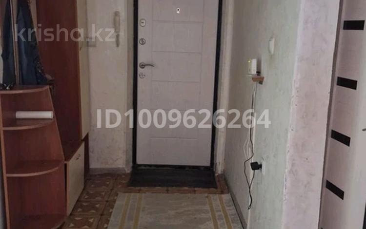 3-комнатная квартира · 74 м² · 5/5 этаж, Бульвар Женис — Вч 06708 за 1.3 млн 〒 в Приозёрске — фото 2