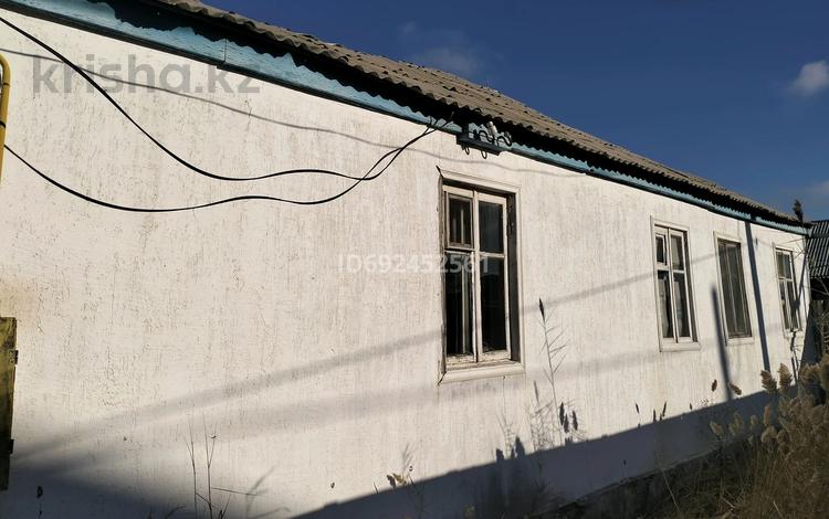 Жеке үй · 4 бөлме · 100 м², Центральный ш/а., Каженбаева 28, бағасы: 130 000 ₸ в Атырау, мкр Центральный — фото 2