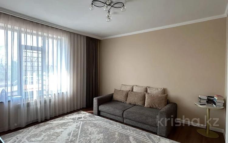 2-бөлмелі пәтер · 47 м² · 9/12 қабат, Торекулова 95, бағасы: 50 млн ₸ в Алматы, Алмалинский р-н — фото 2