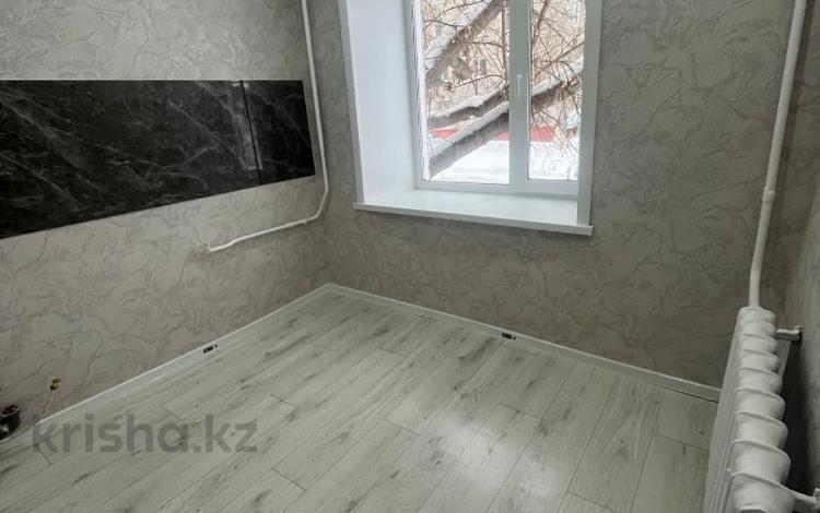 1-бөлмелі пәтер · 32 м² · 1/5 қабат, Ворошилова 62, бағасы: 16 млн ₸ в Костанае — фото 2