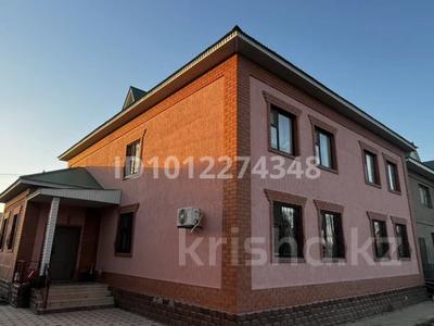 Жеке үй · 9 бөлме · 400 м² · 10 жүзд., Сыр Ана 12 — СПМК - 70, бағасы: 85 млн ₸ в 