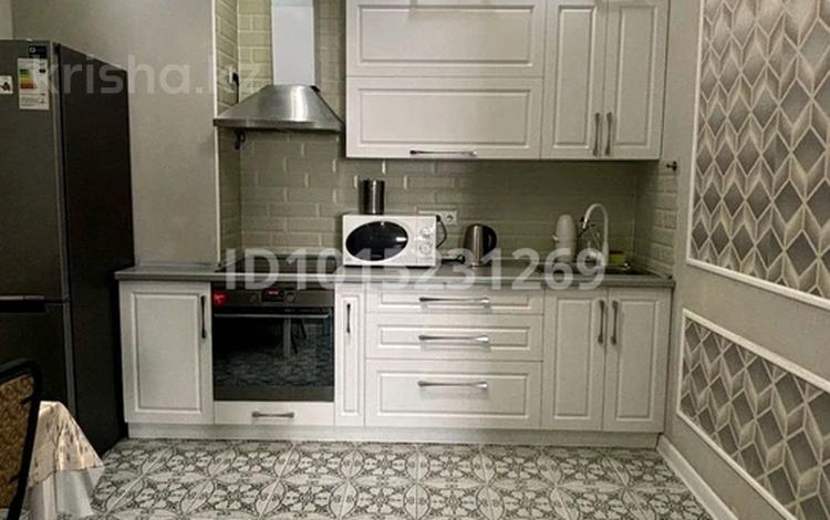 2-бөлмелі пәтер · 60 м² · 16/19 қабат, Сатпаева 30а, бағасы: 450 000 ₸ в Алматы, Бостандыкский р-н — фото 2