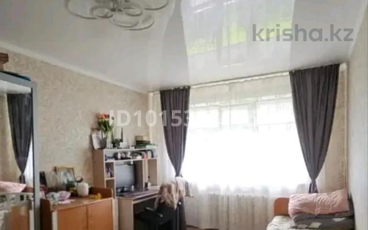1-комнатная квартира · 32.6 м² · 1/5 этаж, бектурова 25 за 13 млн ₸ в Павлодаре — фото 2