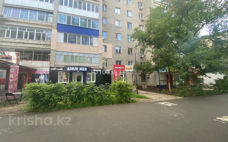 Еркін · 58 м², бағасы: 55 млн ₸ в Уральске, мкр Школьник — фото 2