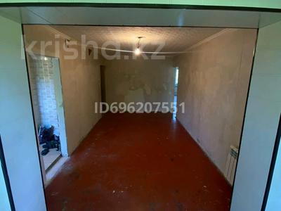 3-бөлмелі пәтер · 60 м² · 3/5 қабат, 11-шағынаудан 188 — Уалиханова, бағасы: 19.5 млн ₸ в Шымкенте, Енбекшинский р-н
