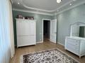 3-комнатная квартира · 116 м² · 7/16 этаж, мкр Нурсат 2, Назарбаева за 650 000 〒 в Шымкенте, Каратауский р-н — фото 4