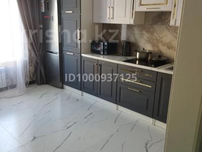 Аренда квартир в Акмолинской обл.: 1-комнатная квартира · 45 м² · 6/10 этаж · помесячно, Ауельбекова 33 за 200 000 〒 1-комнатная квартира · 45 м² · 6/10 этаж · помесячно, Ауельбекова 33 за 200 000 〒 в Кокшетау