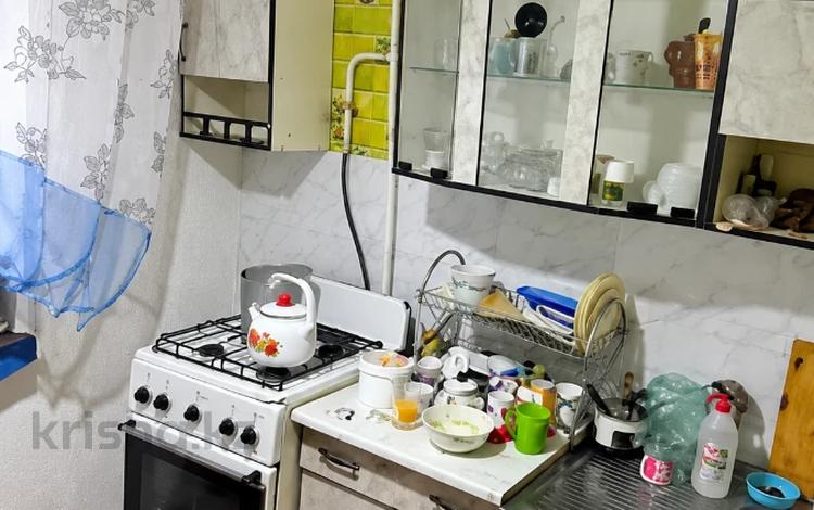 1-комнатная квартира · 38 м² · 5/9 этаж, мкр 4 2 за 90 000 ₸ в Уральске — фото 2