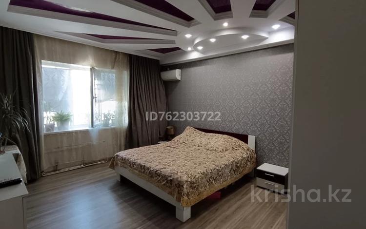 3-бөлмелі пәтер · 90 м² · 9/10 қабат, Столетова 13, бағасы: 48.5 млн ₸ в Алматы, Жетысуский р-н — фото 10