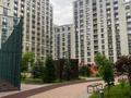 1-комнатная квартира, 55 м², 2/8 этаж помесячно, Розыбакиева 310а за 600 000 〒 в Алматы, Бостандыкский р-н — фото 15