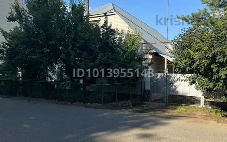 Жеке үй · 4 бөлме · 163.6 м² · 6.5 жүзд., Аманжолова 52 — Остановка кинотеатр Гагарина, бағасы: 40 млн ₸ в Уральске, мкр Школьник — фото 2