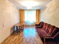 2-комнатная квартира, 45 м², 3/5 этаж помесячно, Акбулак 1мк за 80 000 〒 в Таразе