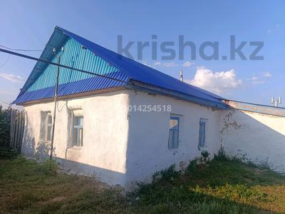 Жеке үй · 2 бөлме · 60 м² · 12 жүзд., Абая 5 — Село Акжар, бағасы: 2.7 млн ₸