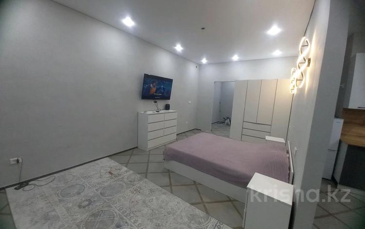 1-бөлмелі пәтер · 55 м² · 3/9 қабат, 28-ш/а. 47 участок, бағасы: 12 000 ₸ в Актау, 28-й мкр — фото 6