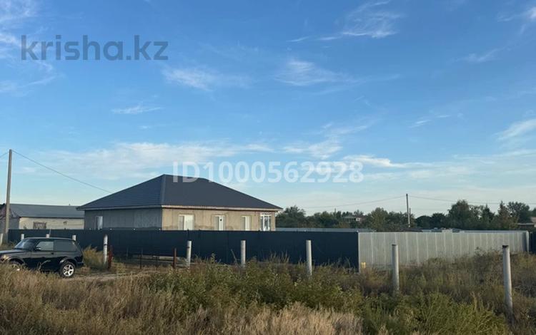 Отдельный дом · 4 комнаты · 120 м² · 12 сот., Степной — Садовое общество степной за 16.5 млн 〒 в Уральске — фото 2