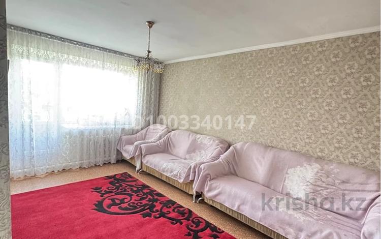 3-комнатная квартира · 59.9 м² · 1/2 этаж, 18 загородная за 9.5 млн ₸ в Семее — фото 2