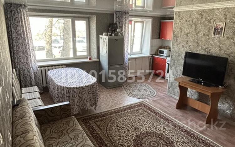 2-комнатная квартира · 42 м² · 1/5 этаж, Астана 15 — 4 школа за 9 млн ₸ в Аксу — фото 2