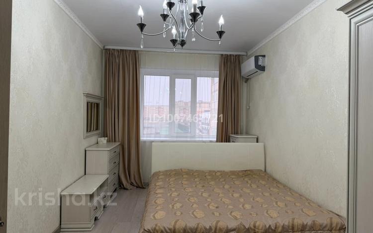 2-комнатная квартира · 75 м² · 3/5 этаж, мкр. Алтын орда, Халел досмугамедова за 180 000 〒 в Актобе — фото 8