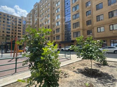 2-комнатная квартира · 66.3 м² · 3/9 этаж, мкр Центральный, Абая 26/2 за 32.9 млн 〒 в Атырау