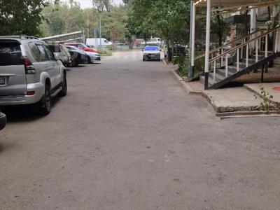 Свободное назначение, офисы, магазины и бутики, склады, общепит, салоны красоты, бани, гостиницы и зоны отдыха, медцентры и аптеки, образование · 195 м² за 66 млн ₸ в Алматы, Ауэзовский р-н