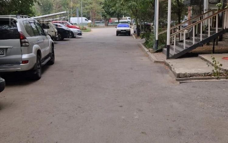 Еркін, кеңселер, дүкендер мен бутиктер, қоймалар, қоғамдық тамақтану орны, сұлулық салондары, монша, қонақ үй және демалыс орындары, медорталықтар мен дәріханалар, білім орталықтары · 195 м², бағасы: 66 млн ₸ в Алматы, Ауэзовский р-н — фото 20