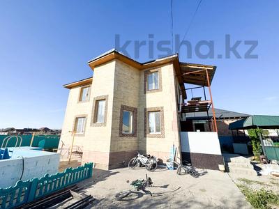 Отдельный дом · 4 комнаты · 160 м² · 10 сот., Балуан Шолак 40 за 46 млн 〒 в Талдыкоргане