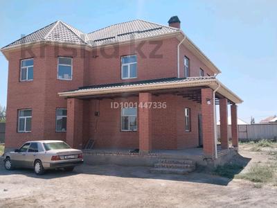 Отдельный дом · 6 комнат · 250 м² · 10 сот., Мухана Турганбаев 18 18 за 35 млн ₸ в 
