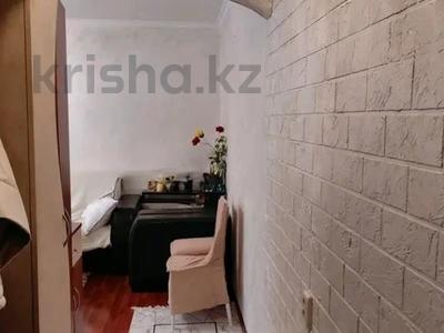 2-бөлмелі пәтер · 43 м² · 3/5 қабат, мкр Аксай-2 46 — ГОРЯЧЕЕ ПРЕДЛОЖЕНИЕ!!!, бағасы: 31 млн ₸ в Алматы, Ауэзовский р-н